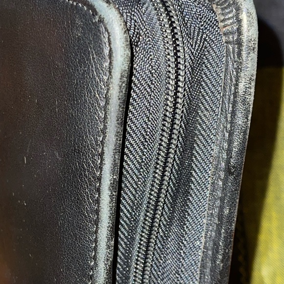 Franklin Covey Black Leather Compact Binder Only - Picture 8 of 16